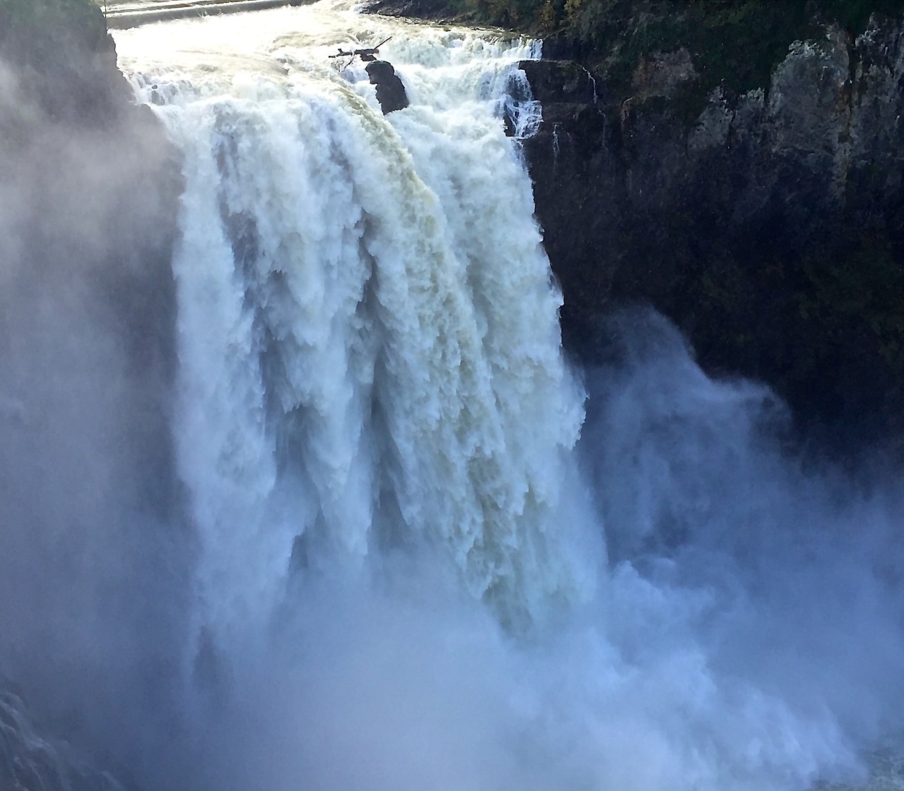 waterfall snoqualmie northwest free photo