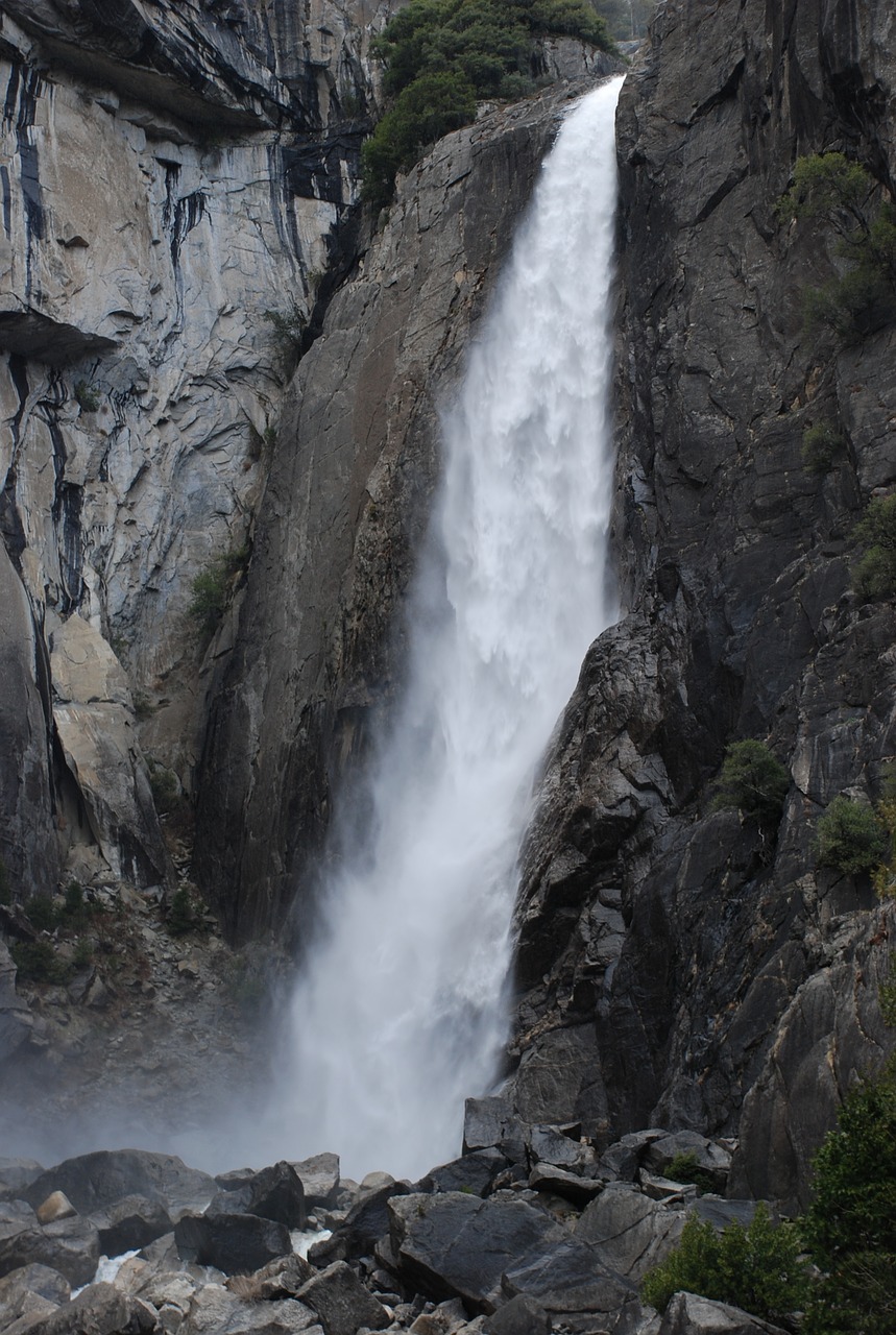 waterfall yosemite california free photo