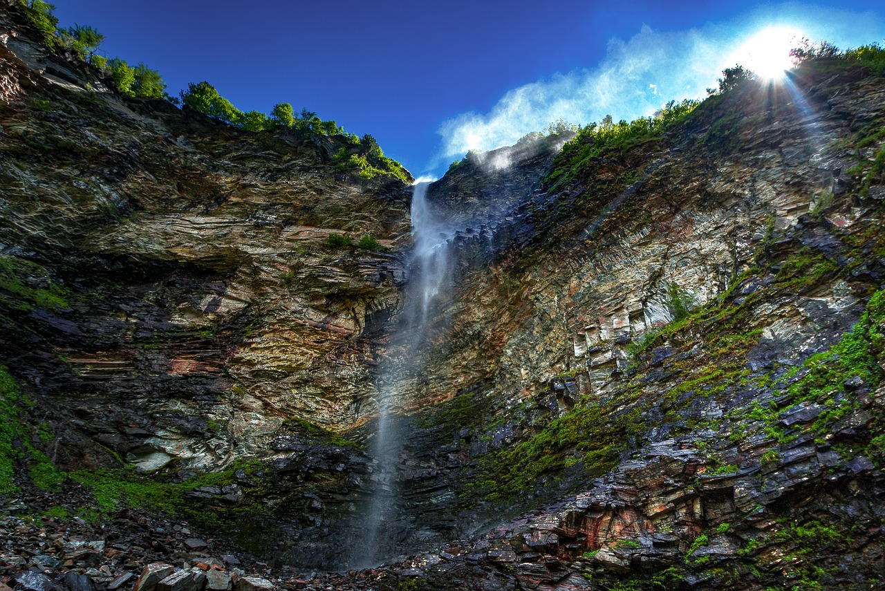 waterfall mountains nature free photo