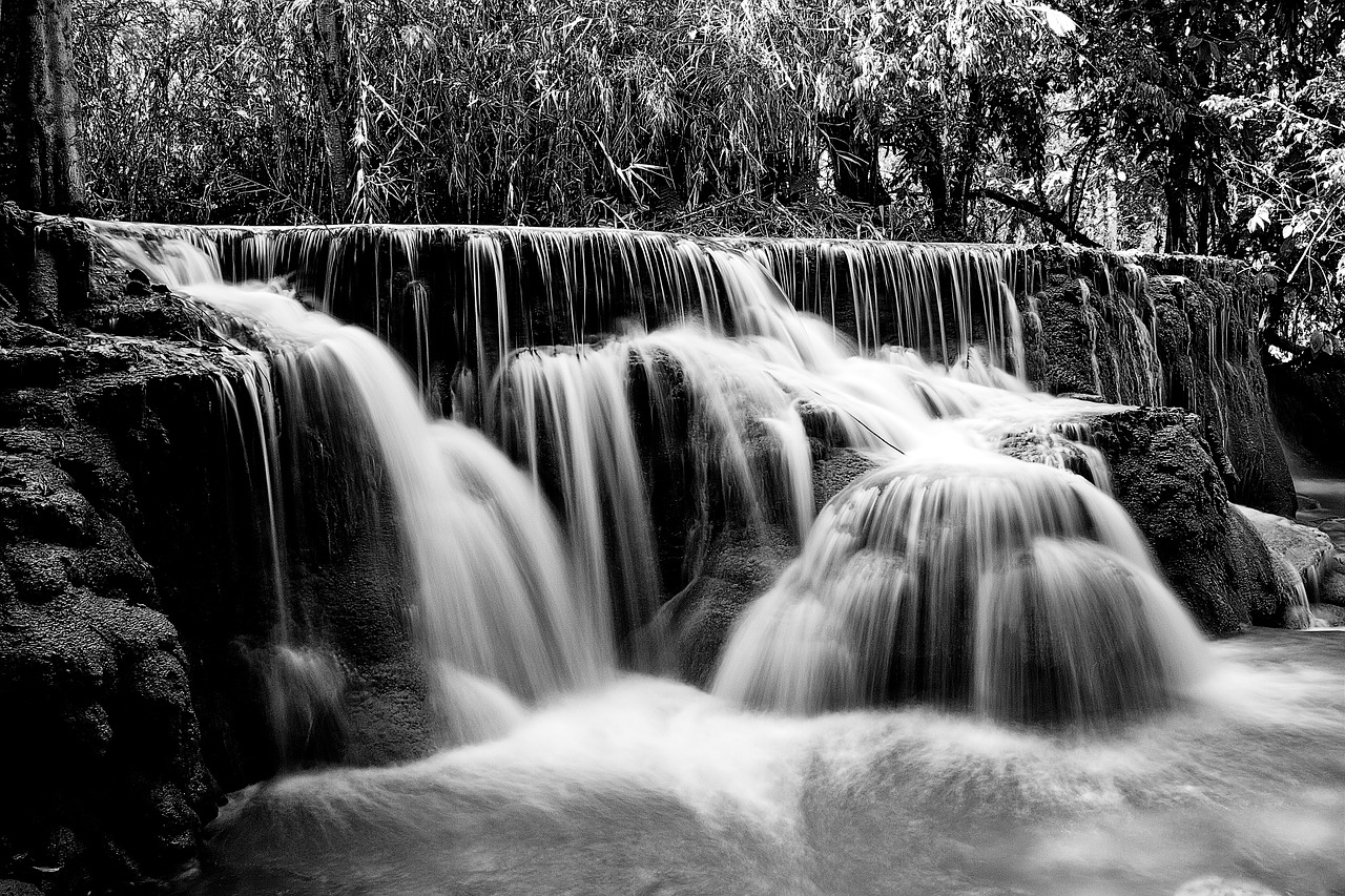 waterfall viterbo lazio free photo
