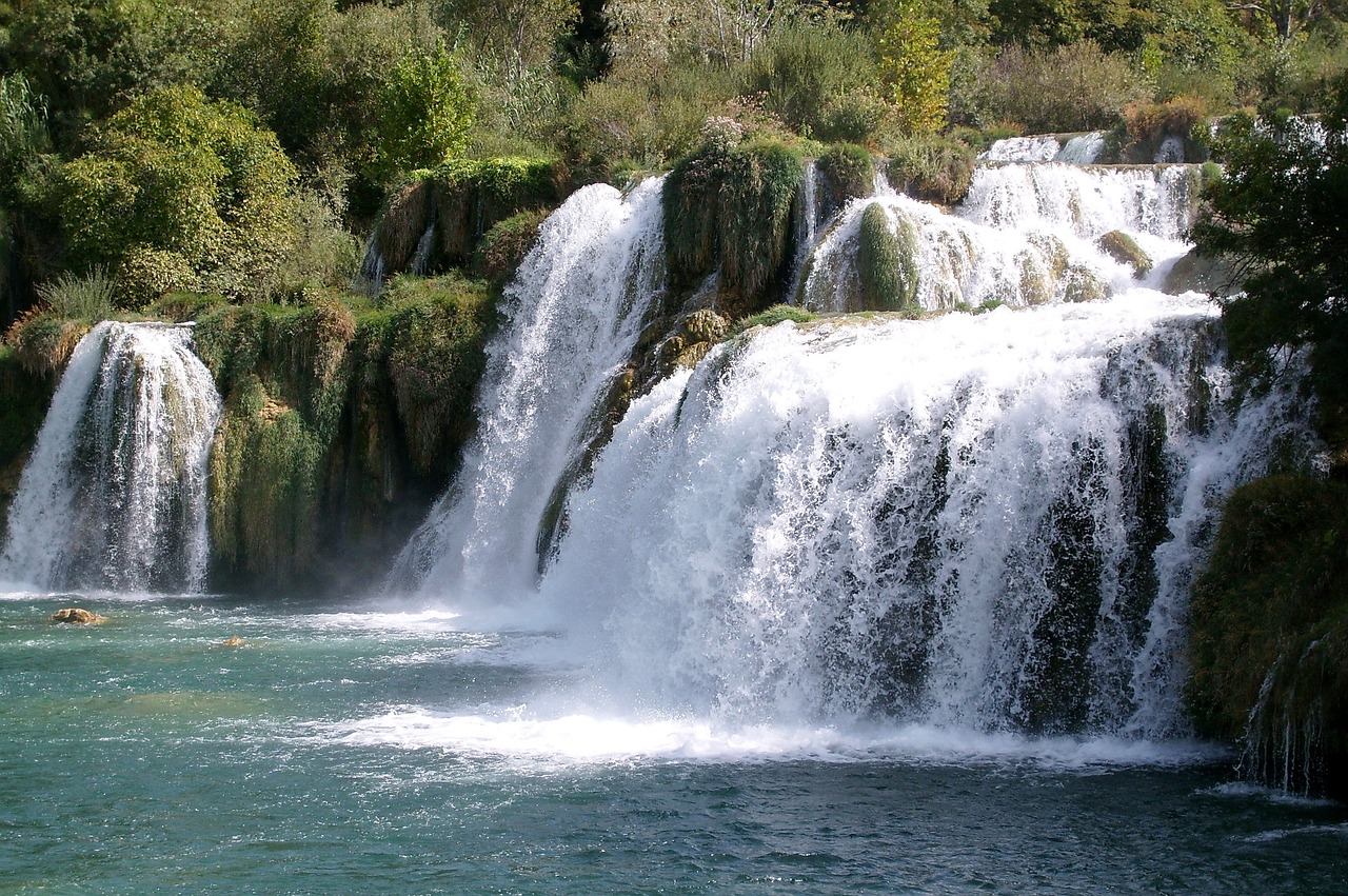 waterfall beauty nature free photo