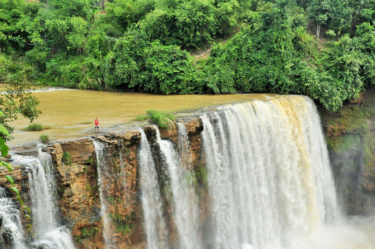 waterfall  nature  landscape free photo