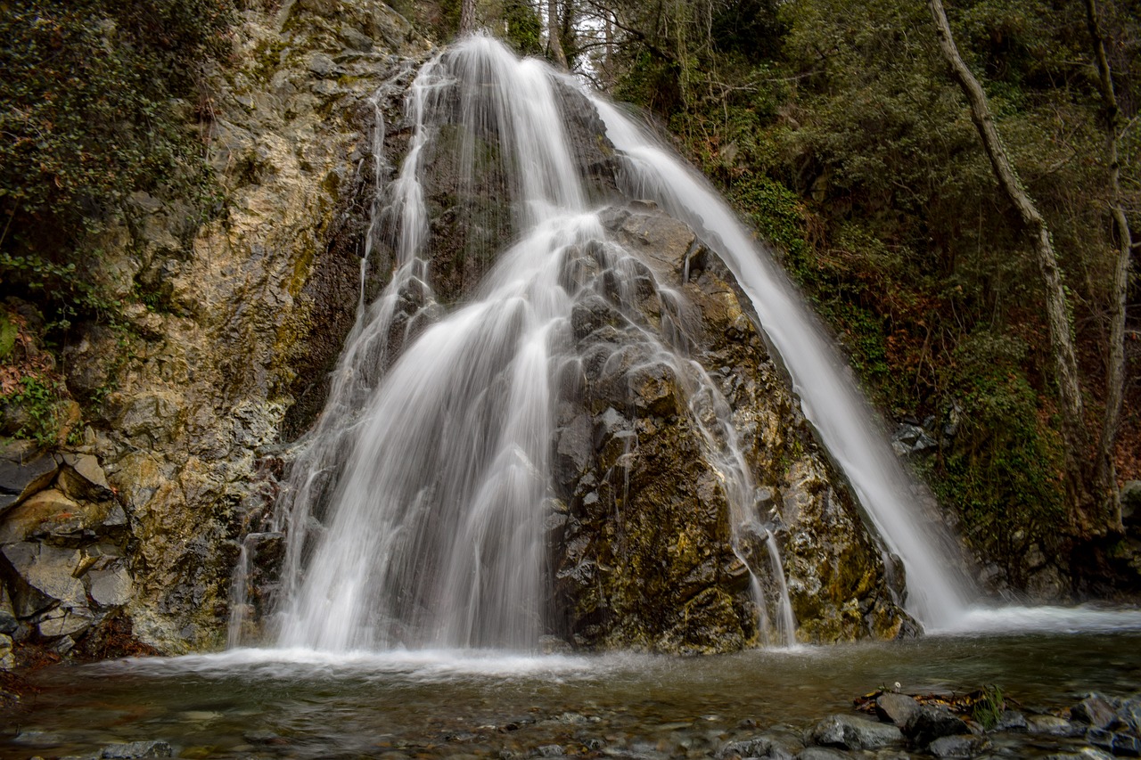 waterfall  water  nature free photo