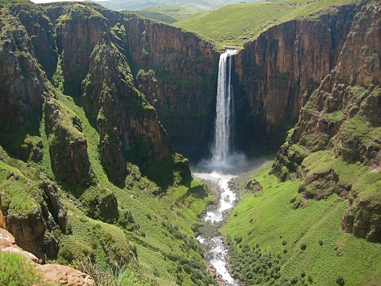 waterfall maletsunyane falls plunge free photo