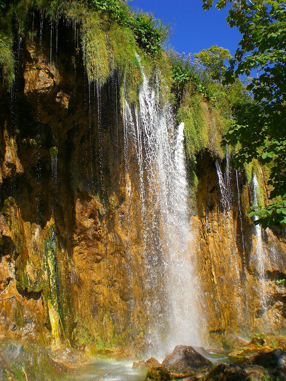 waterfall water nature free photo