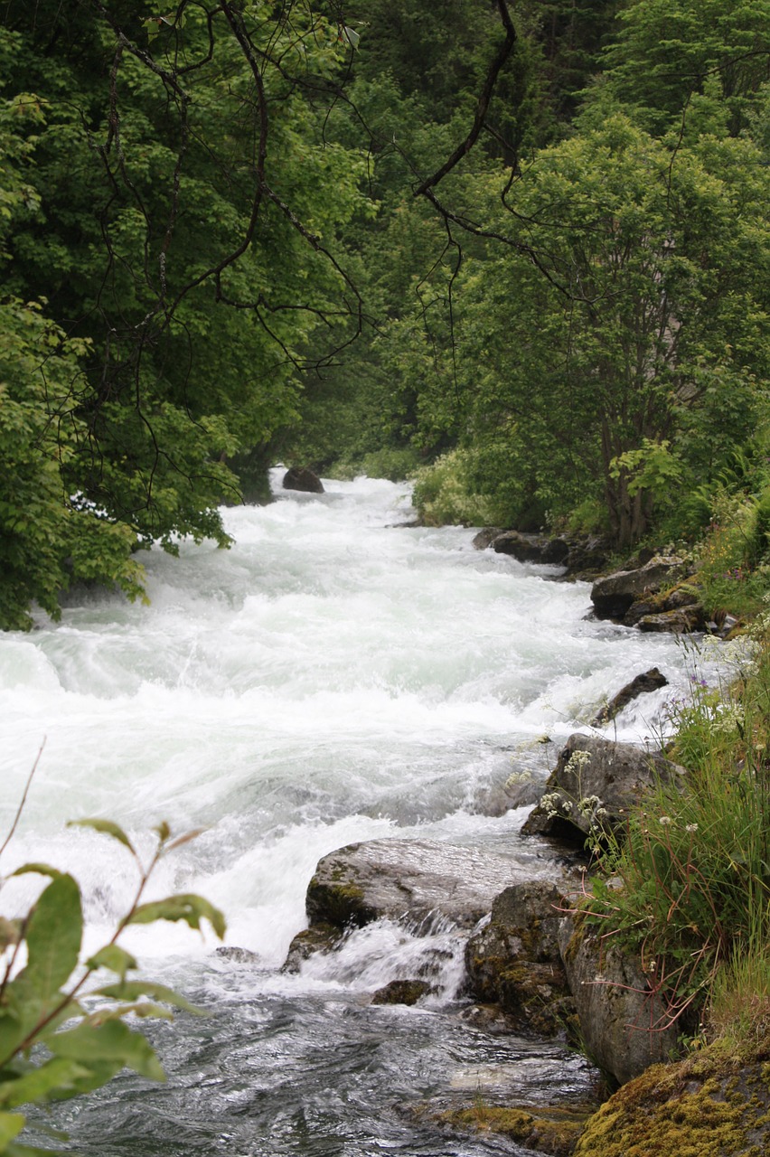 waterfall geiranger geirangerfjord free photo