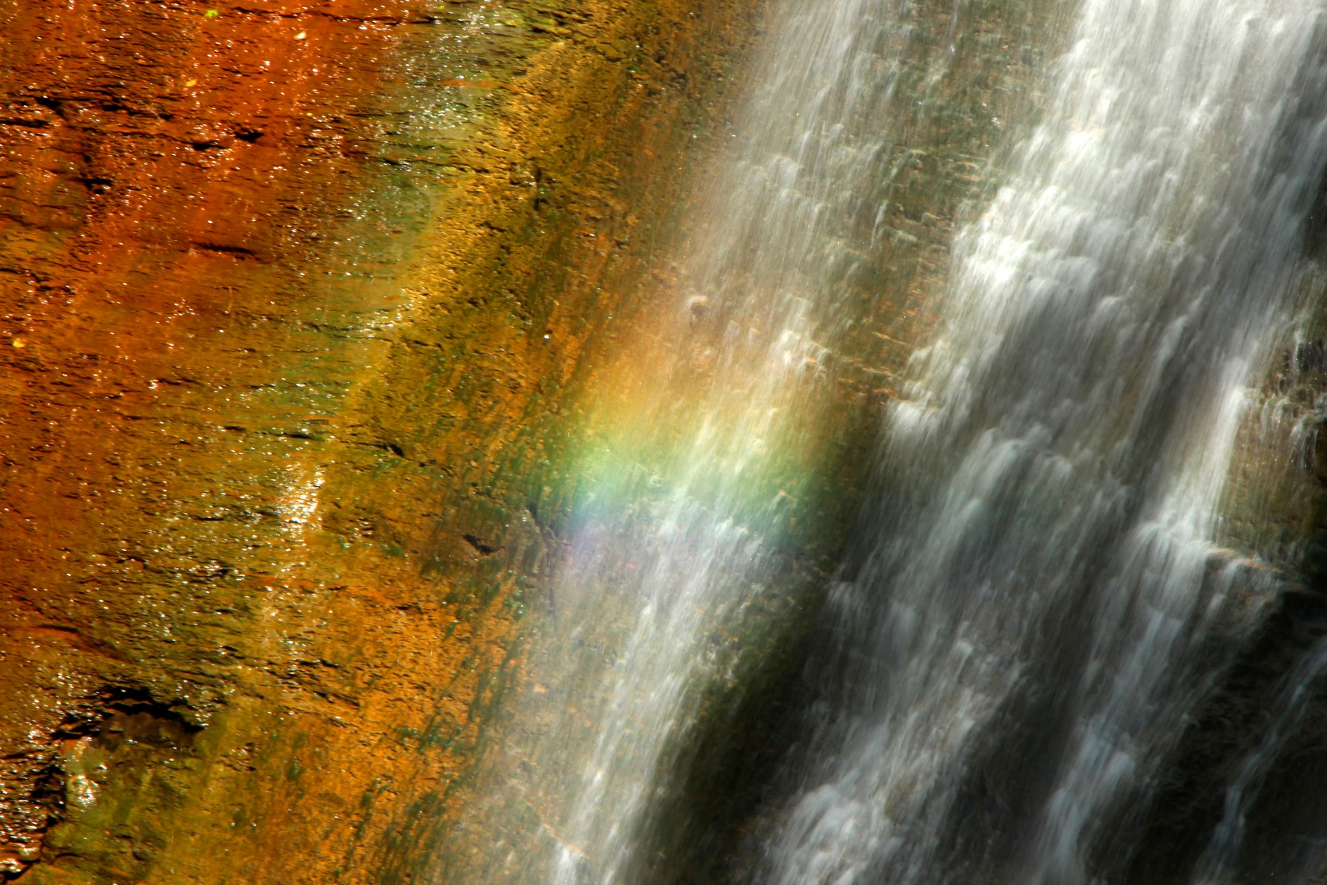 rainbow rock water free photo