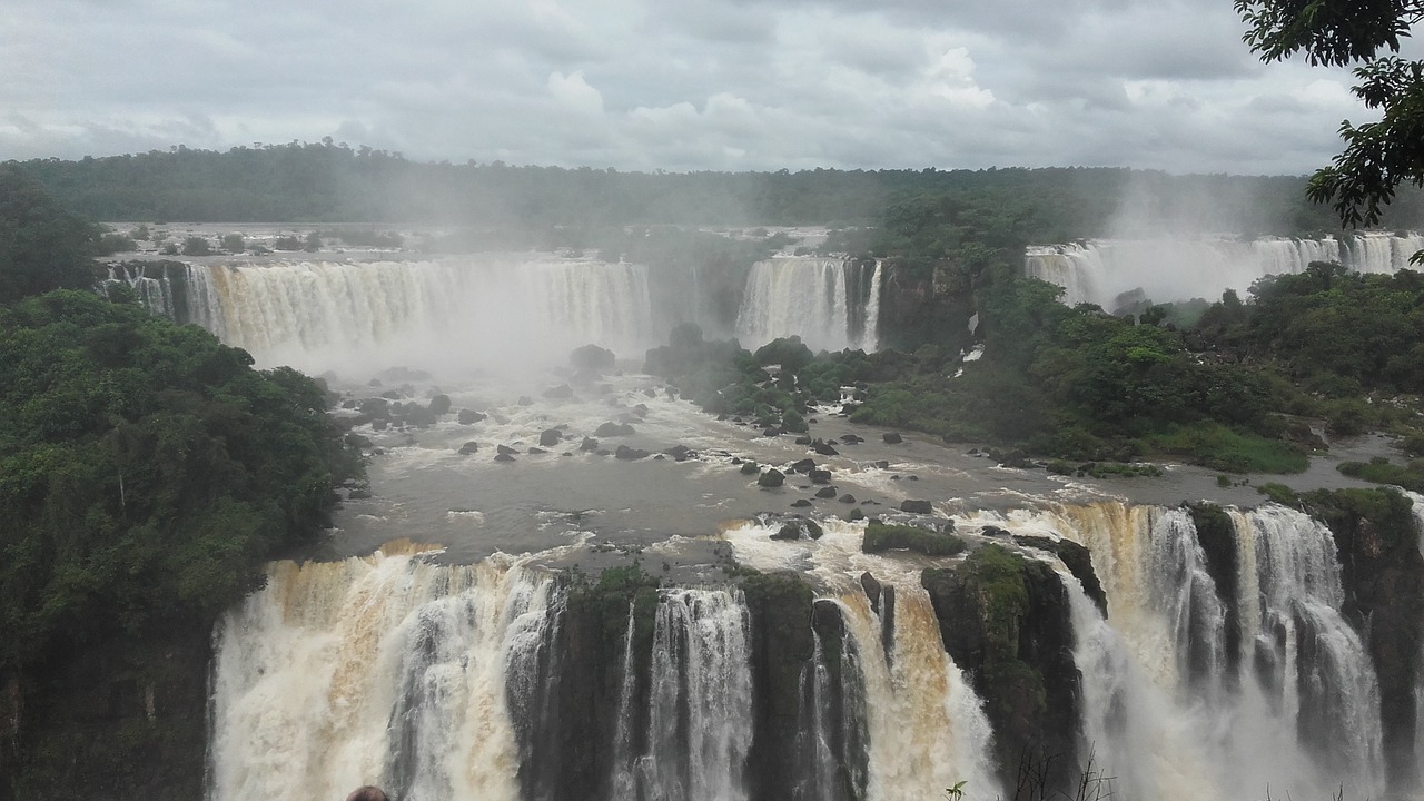 waterfalls waterfall foz do iguaçu free photo