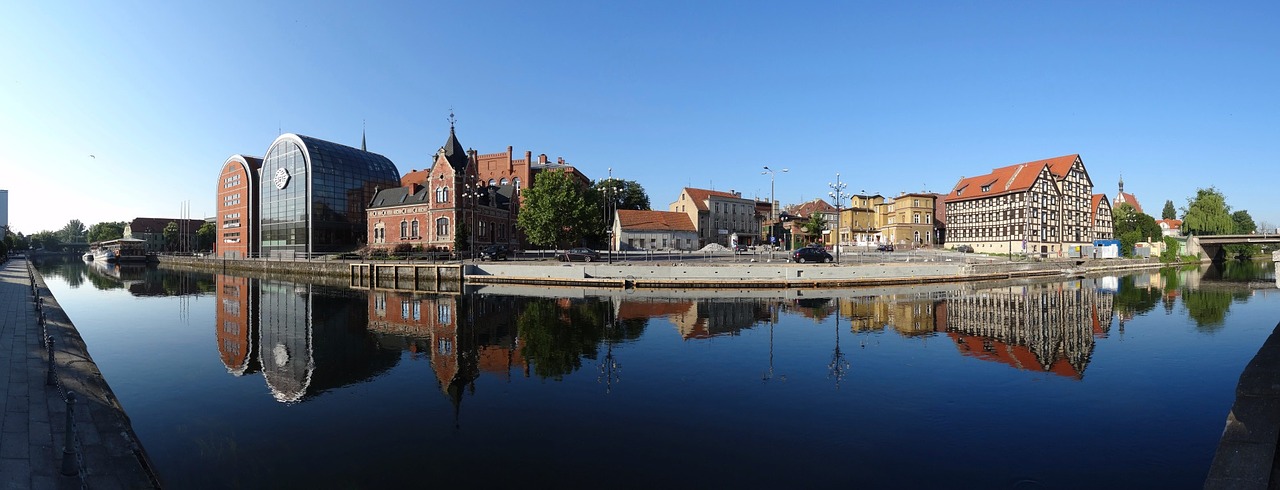 waterfront bydgoszcz panorama free photo