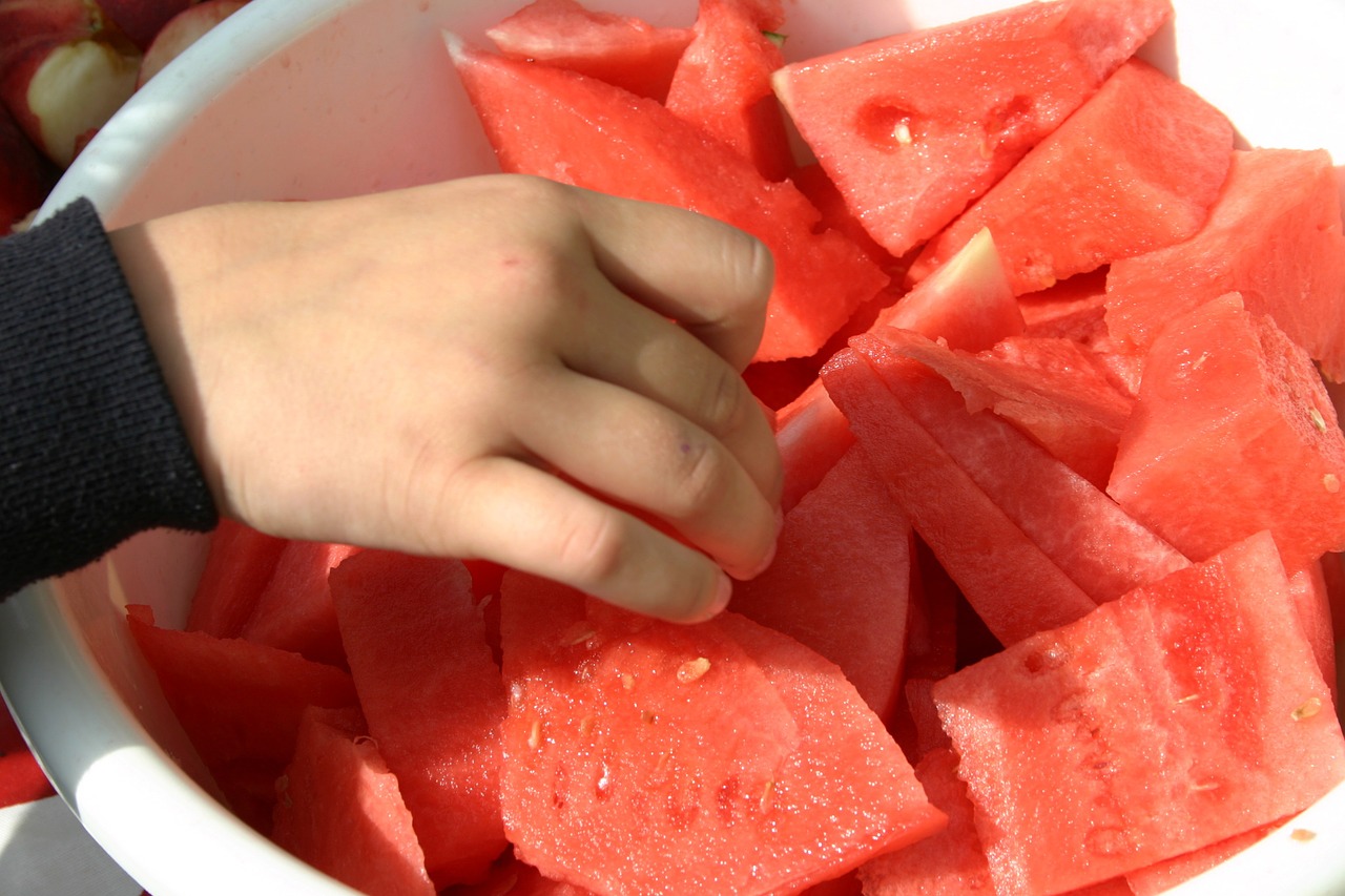 watermelon healthy fruit free photo