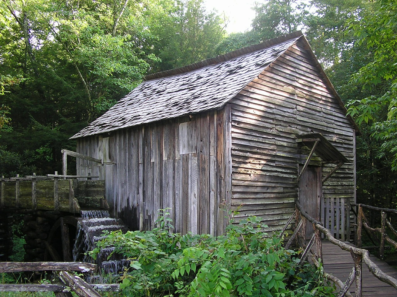 watermill old building water free photo