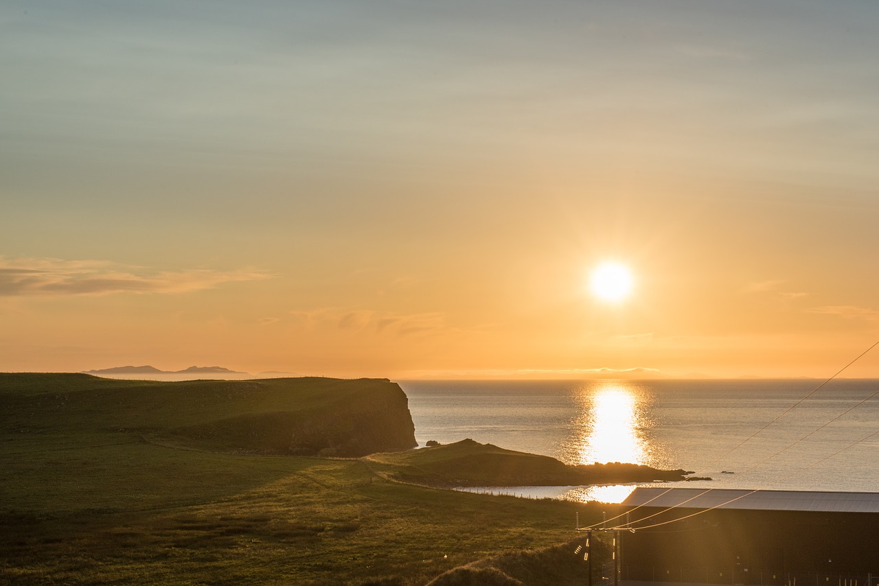 waternish trumpan coast free photo