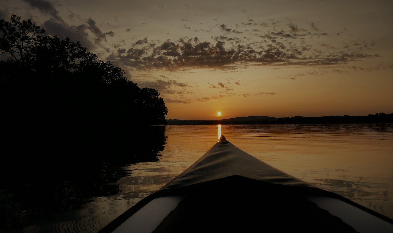 waters kayak canoeing free photo