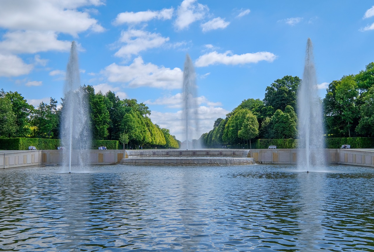 waters fountain river free photo