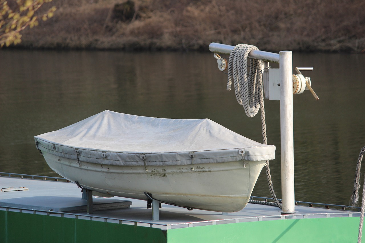 waters boot rowing boat free photo