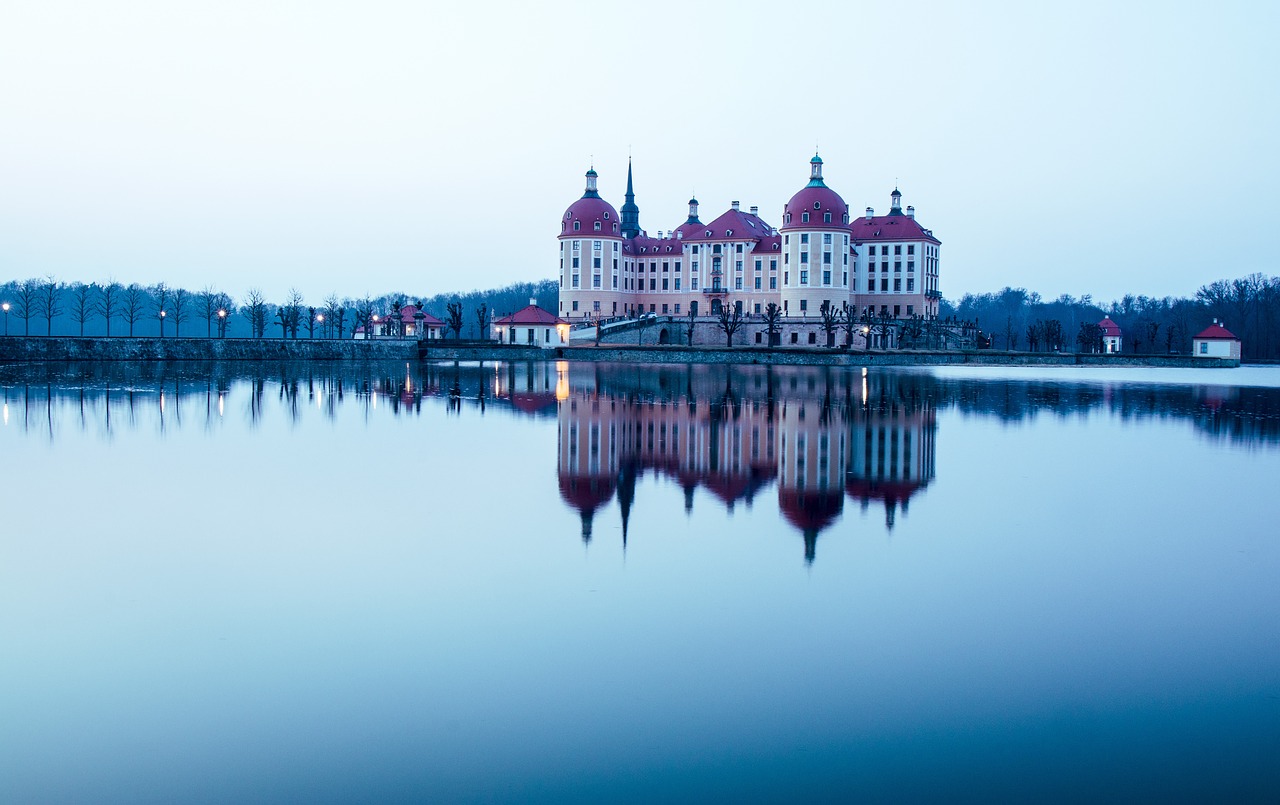 waters reflection architecture free photo