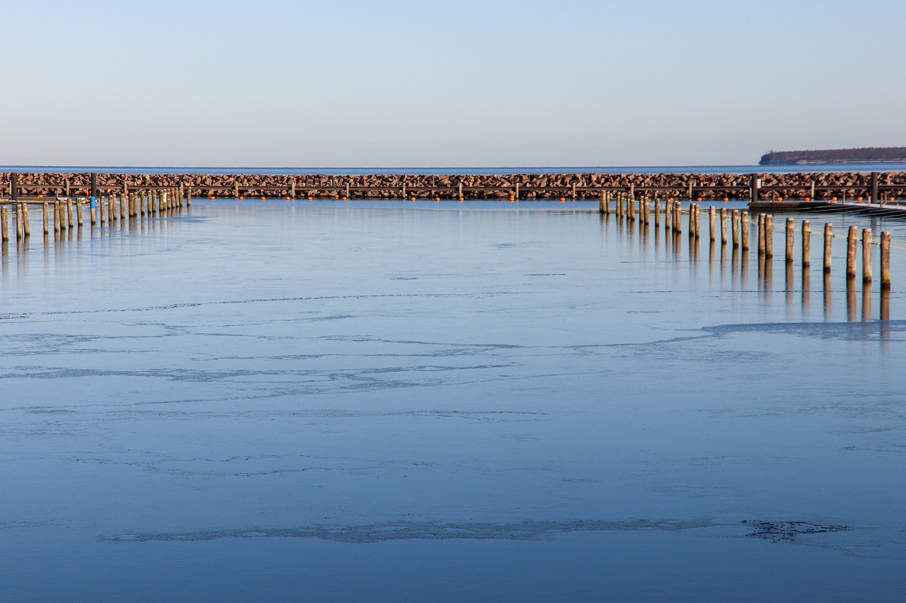 waters sky sea free photo