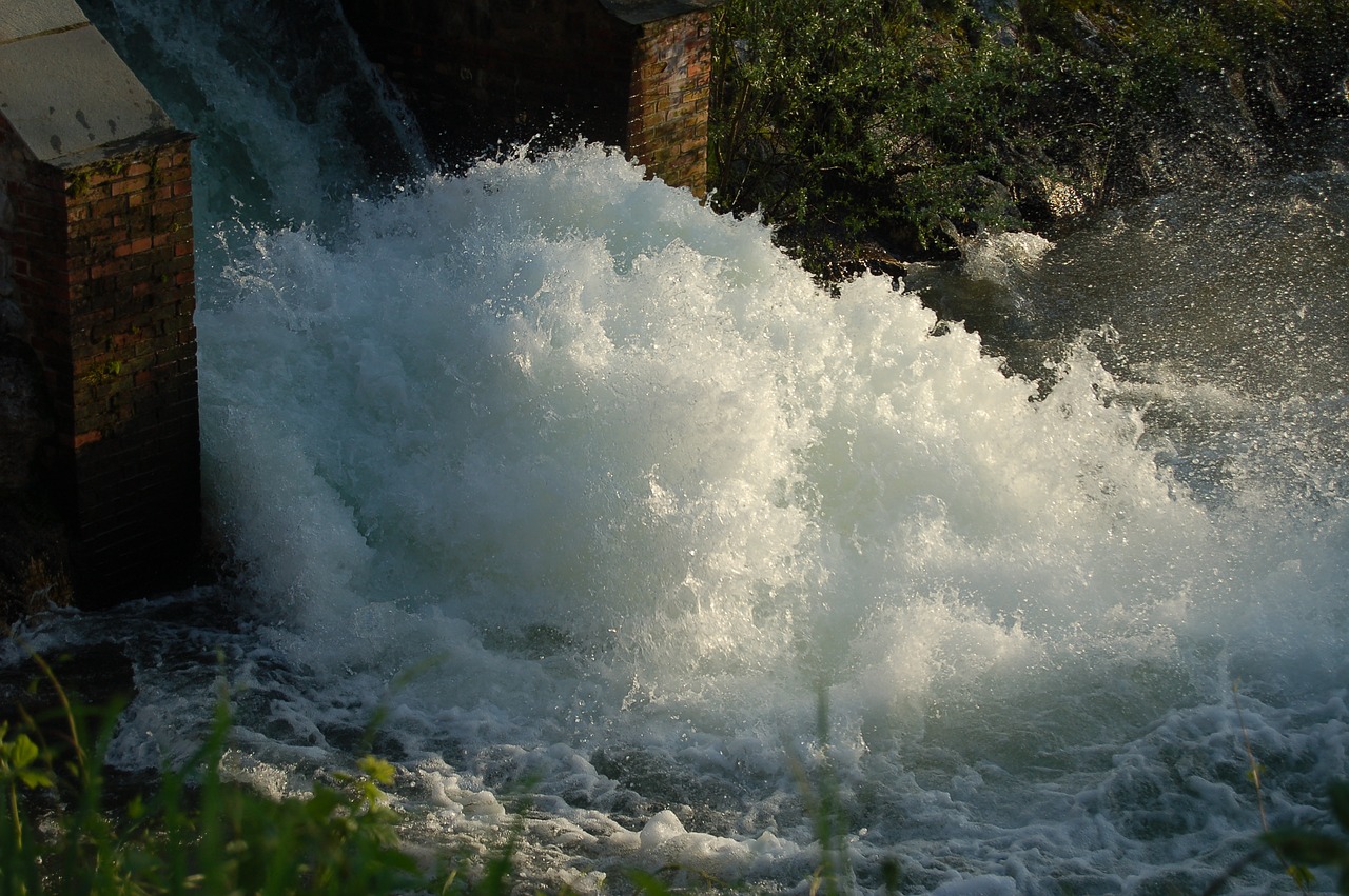 waters  nature  waterfall free photo