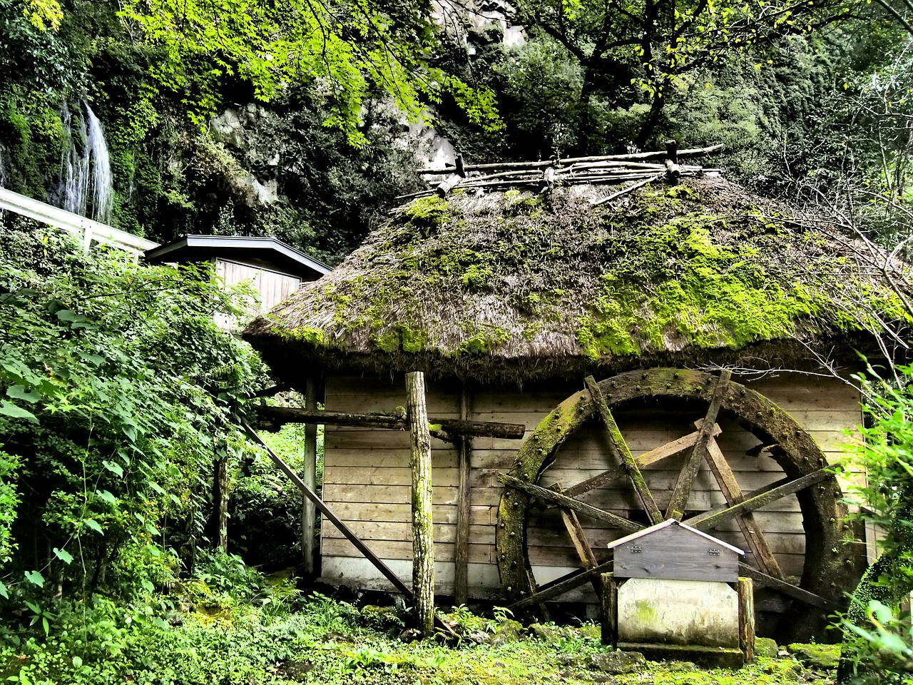 waterwheel takachiho japan free photo