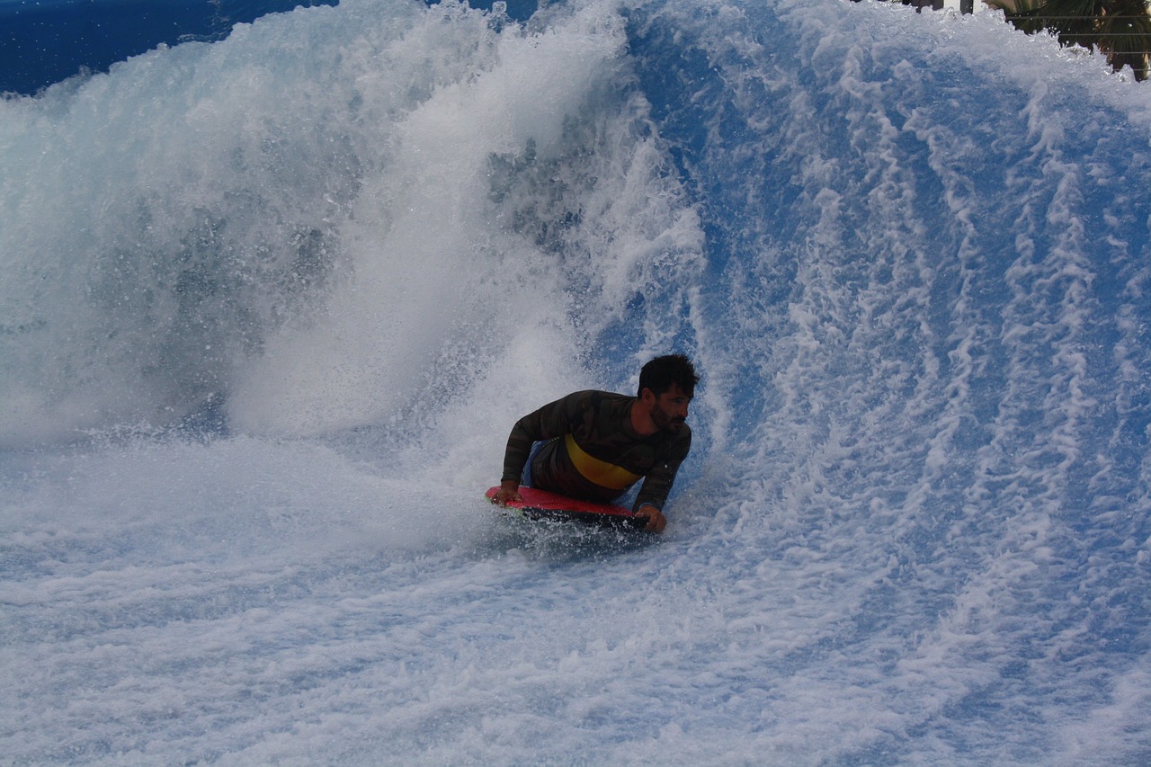 surf wave tube free photo