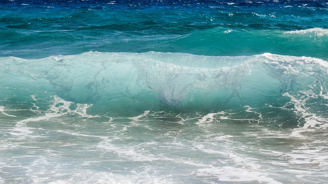 wave transparent smashing free photo