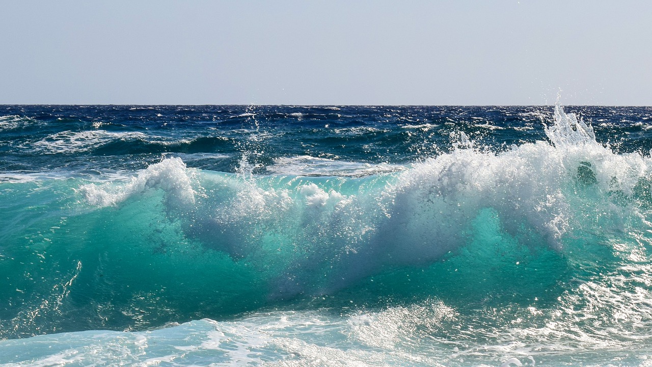 wave transparent smashing free photo