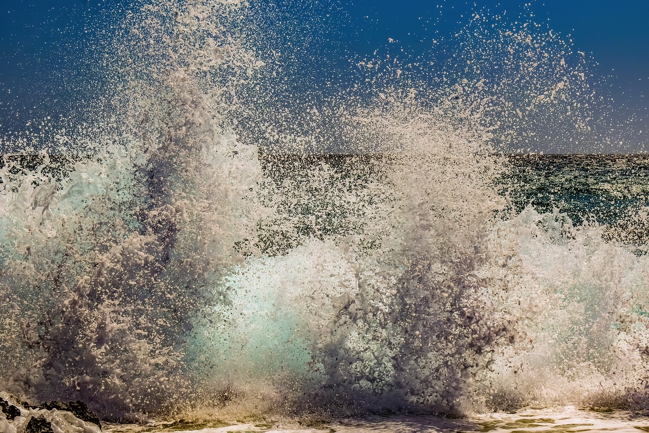 wave  smashing  sea free photo