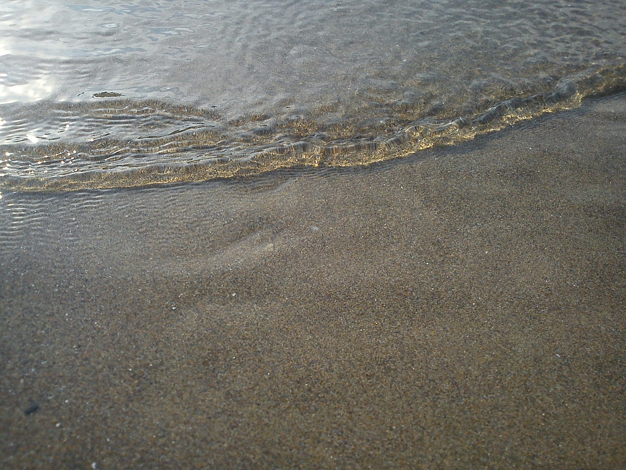 wave clear water free photo