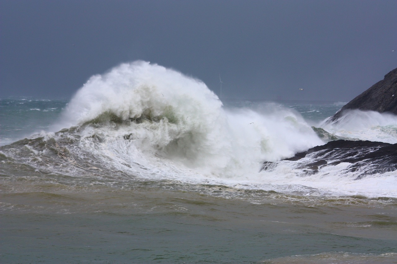 waves sea side free photo