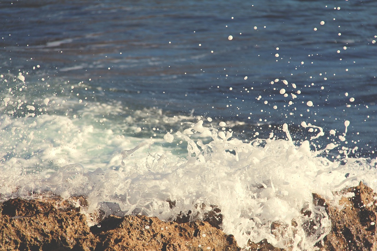 waves crashing water free photo