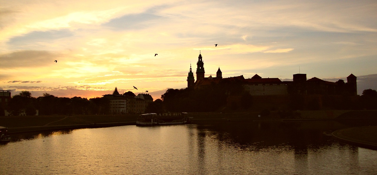 wawel kraków sunrise free photo