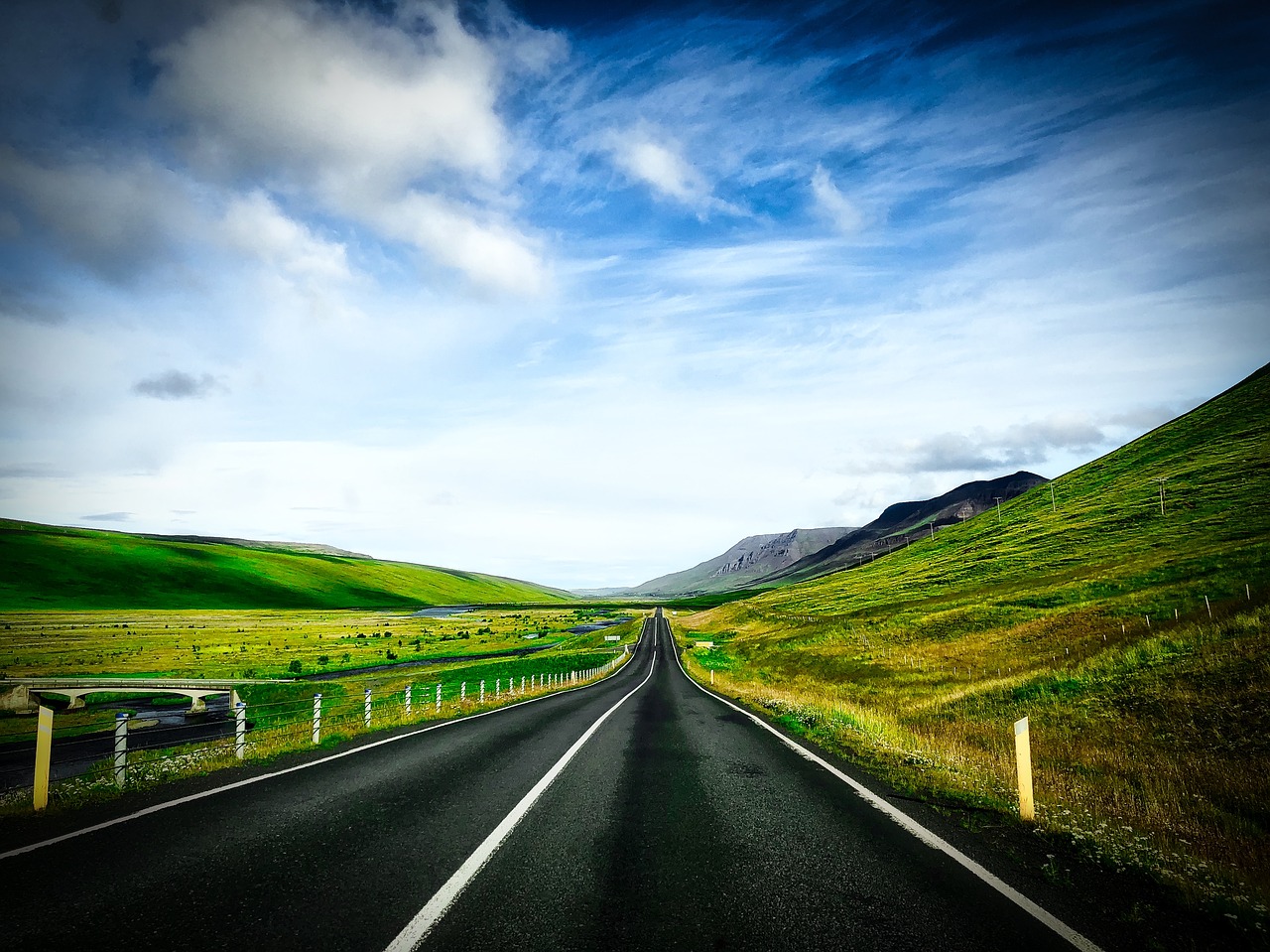 way  iceland  road free photo