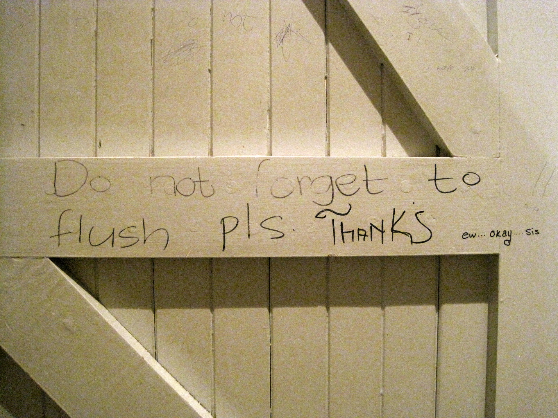 door toilet request free photo