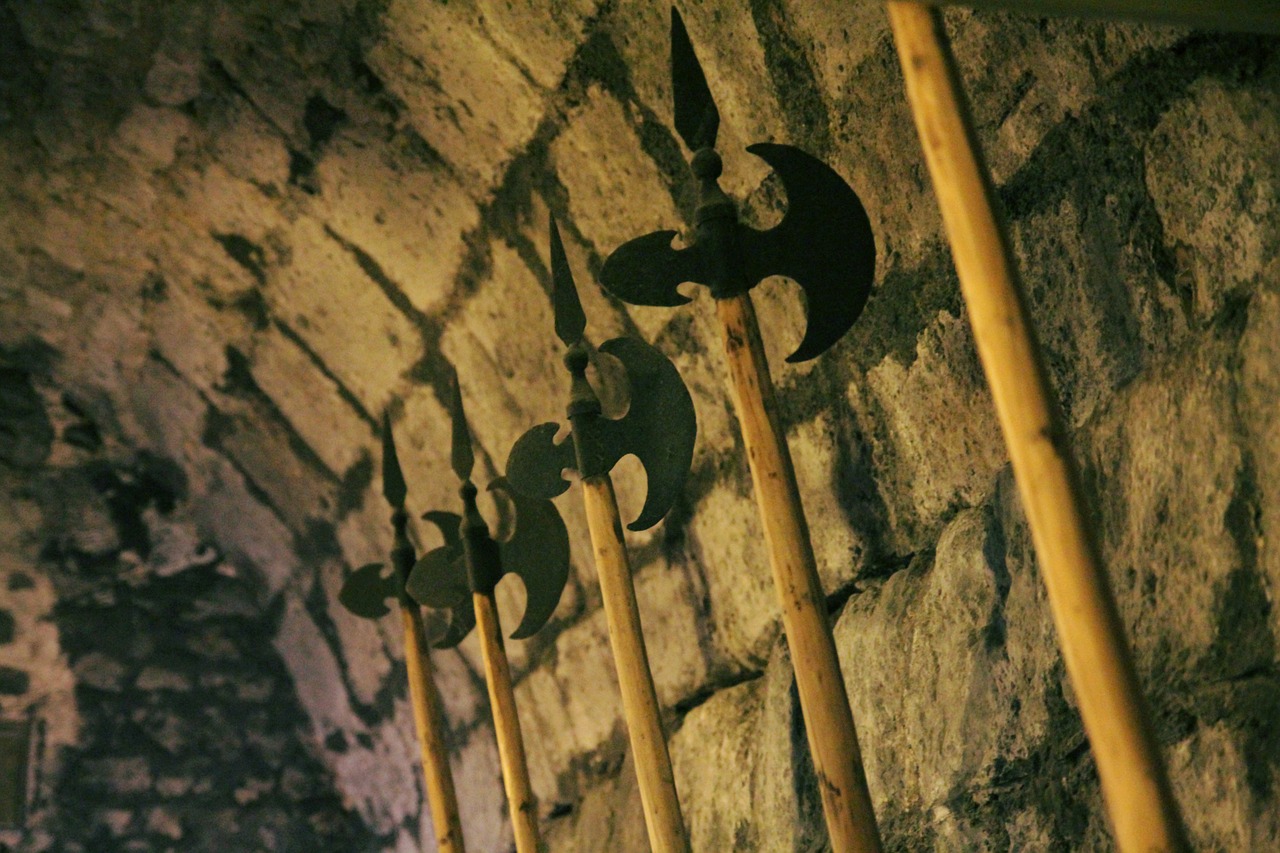 weapons hall hall bard middle ages free photo