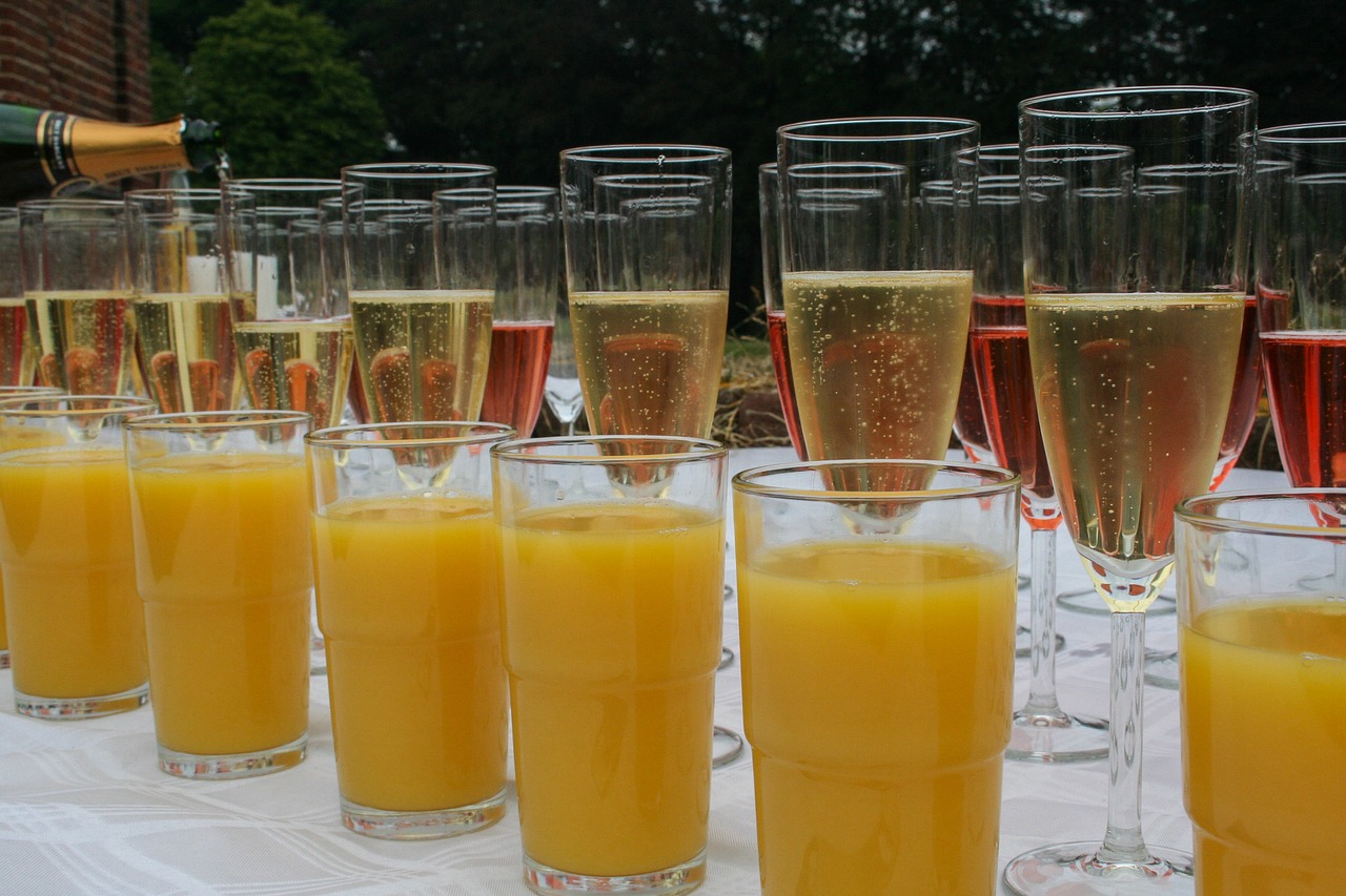 wedding glasses buffet free photo