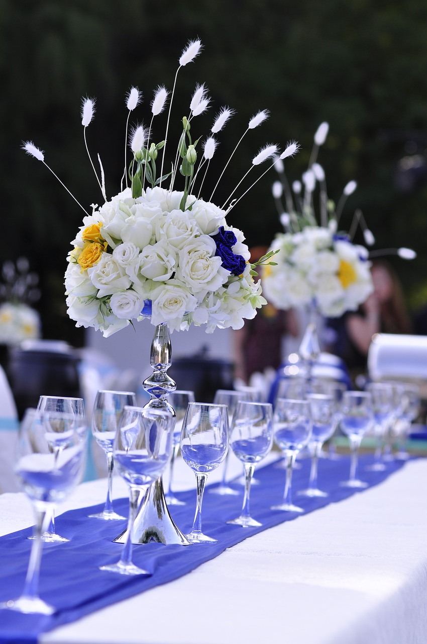 wedding table flowers western-style dining area free photo