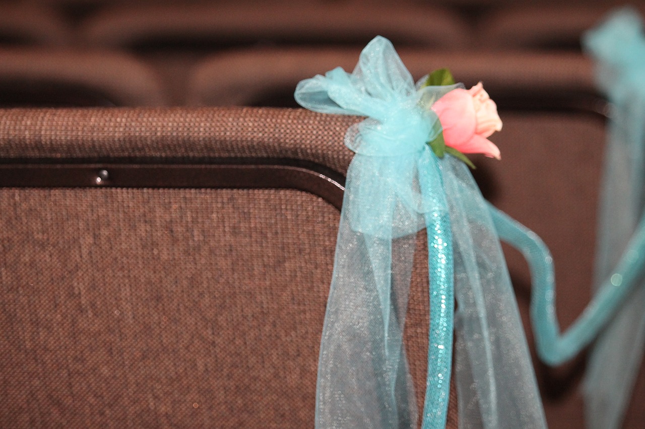 wedding chair decorations free photo