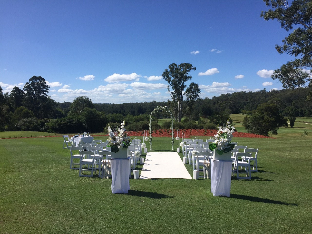 wedding ceremony golf resort free photo