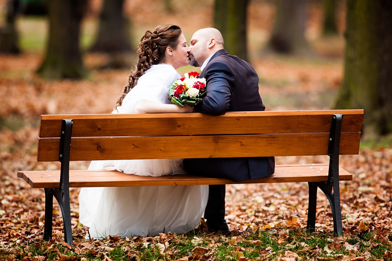 wedding autumn leaves free photo