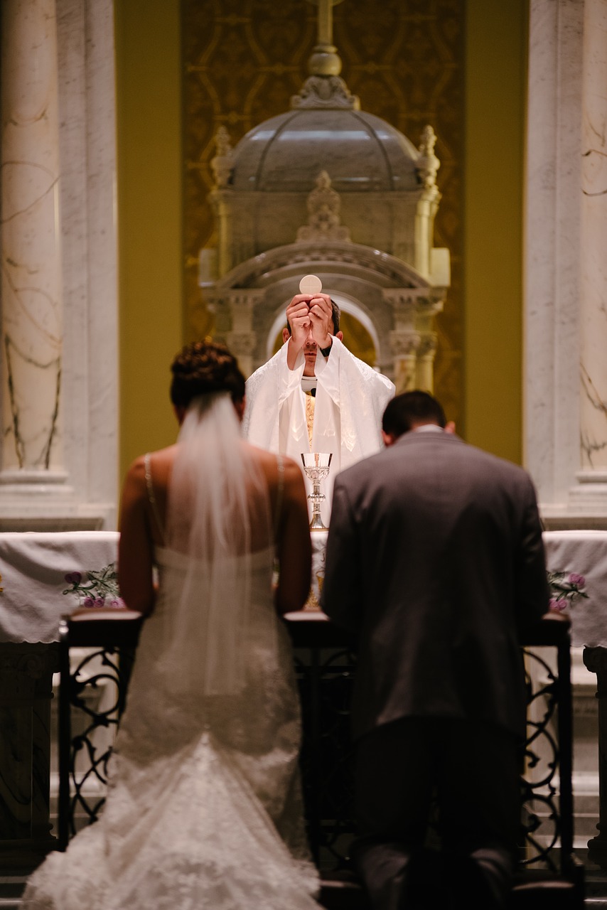 wedding mass priest free photo