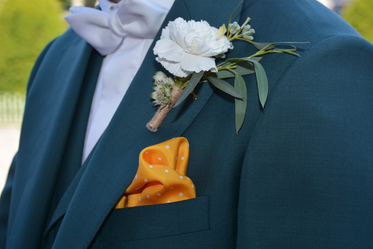 wedding  pouch  flower free photo