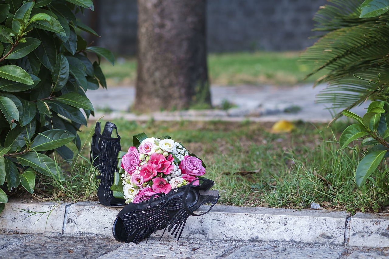 wedding  flowers  shoes free photo