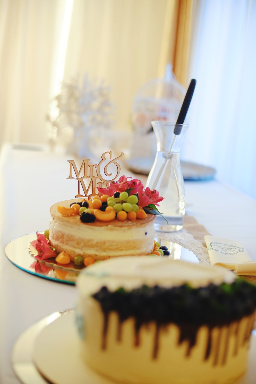 wedding  cake  dessert free photo