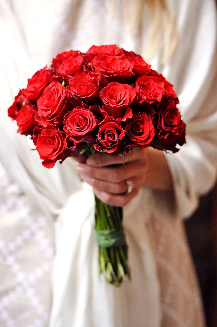 wedding bride bouquet free photo