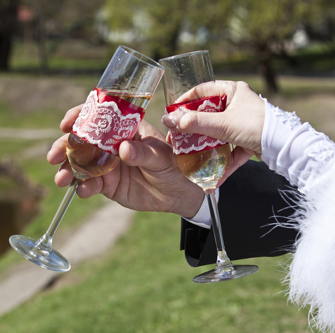 wedding wine glasses young free photo