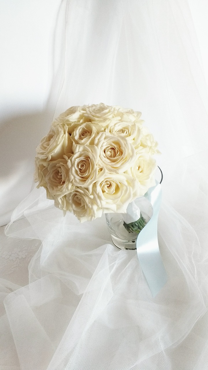 wedding bouquet roses wedding free photo