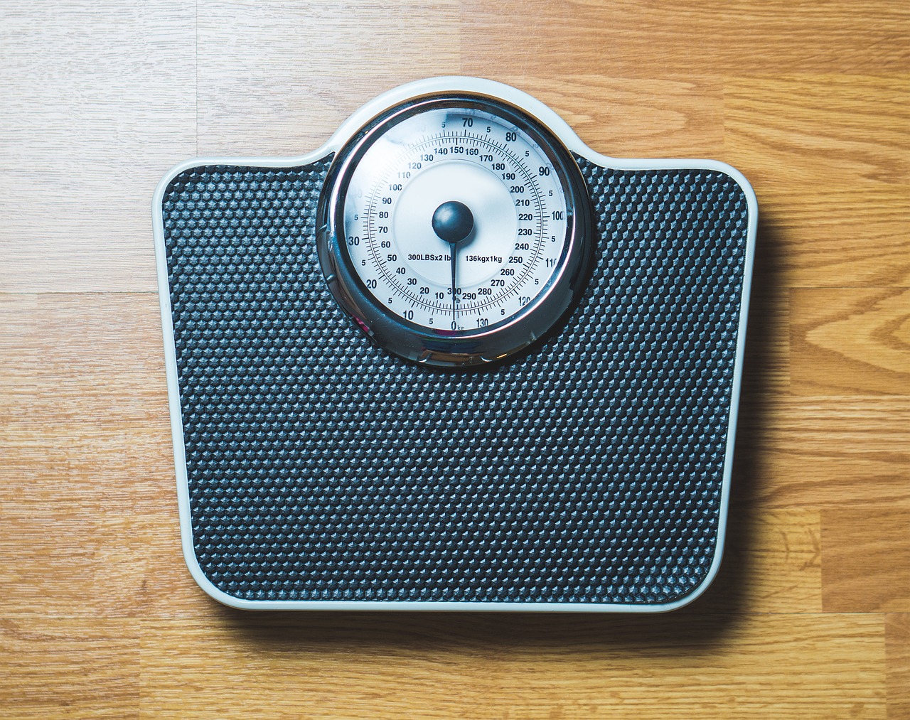 weight scale overweight free photo