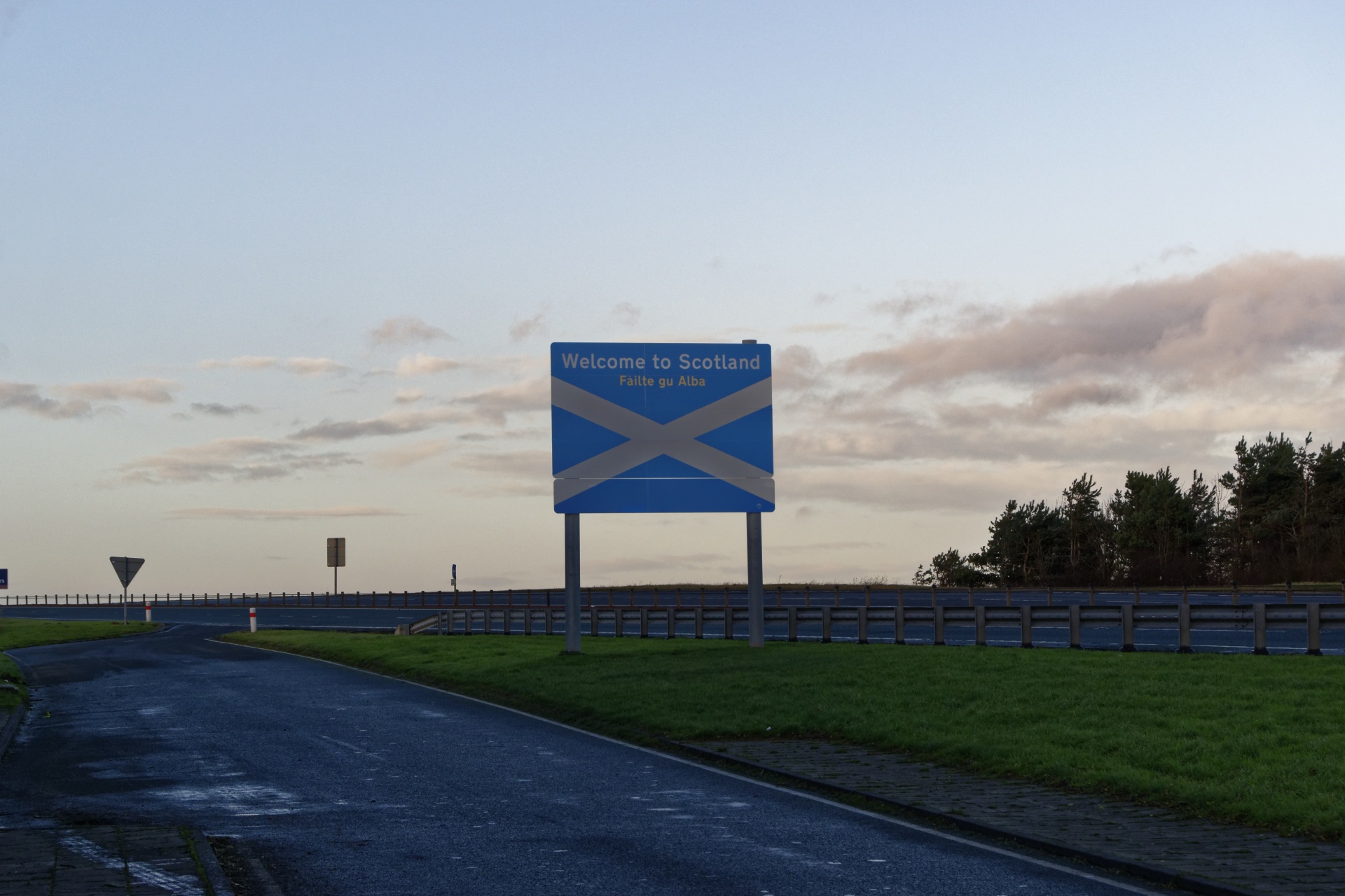 welcome to scotland border scottish border free photo