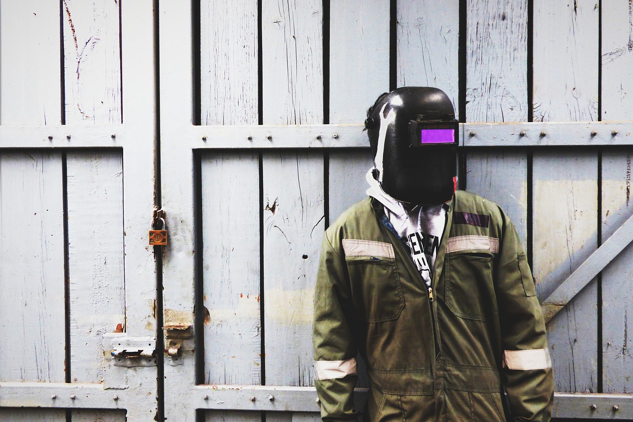 welder mask coverall free photo