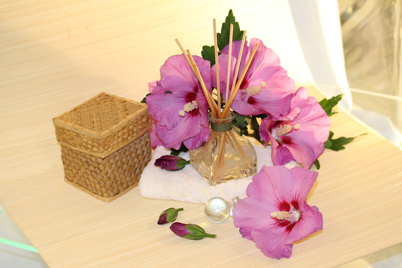 wellness fragrance petal free photo